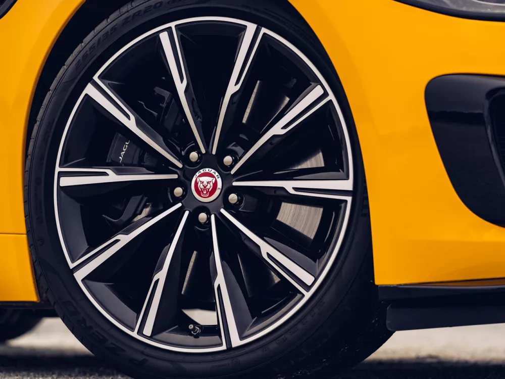 Автомобиль Jaguar F-Type I Рестайлинг 2 Купе