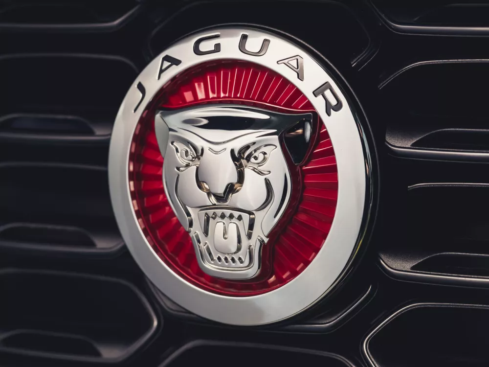 Автомобиль Jaguar F-Type I Рестайлинг 2 Родстер