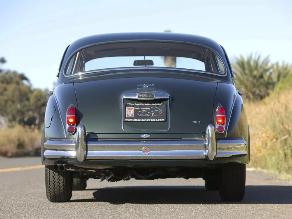 Автомобиль Jaguar Mark 2 I Седан