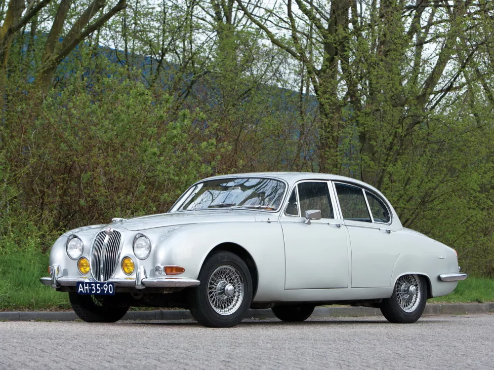 Автомобиль Jaguar S-Type (1963) Седан