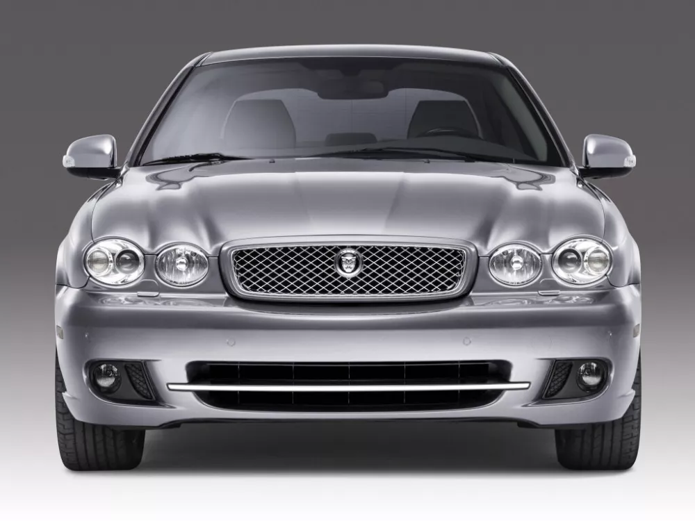 Автомобиль Jaguar X-Type I Рестайлинг Седан