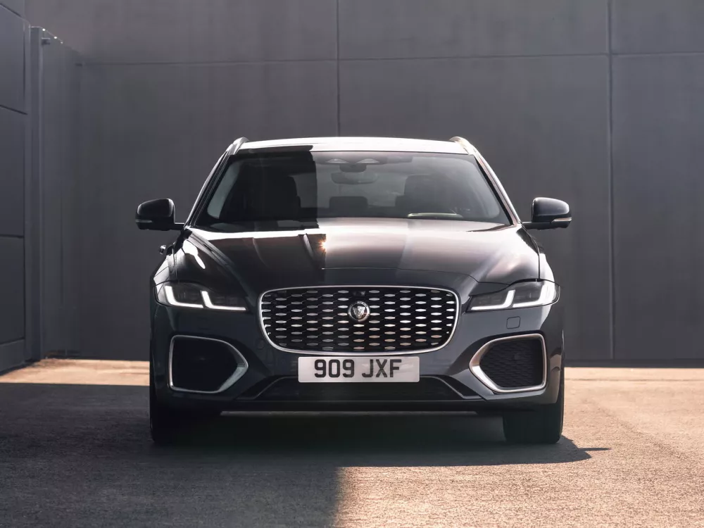 Автомобиль Jaguar XF II Рестайлинг Универсал (5 дверей)