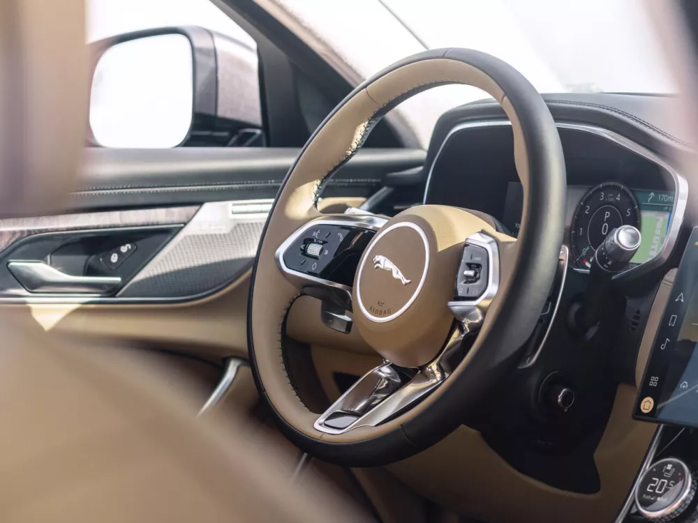 Автомобиль Jaguar XF II Рестайлинг Универсал (5 дверей)