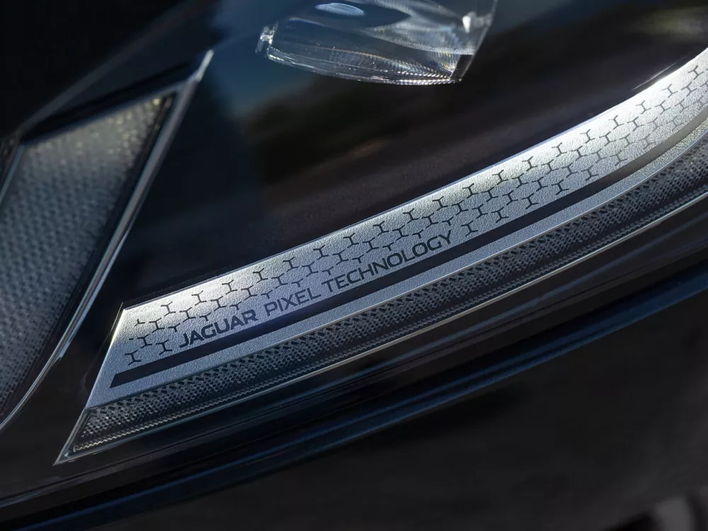 Автомобиль Jaguar XF II Рестайлинг Универсал (5 дверей)