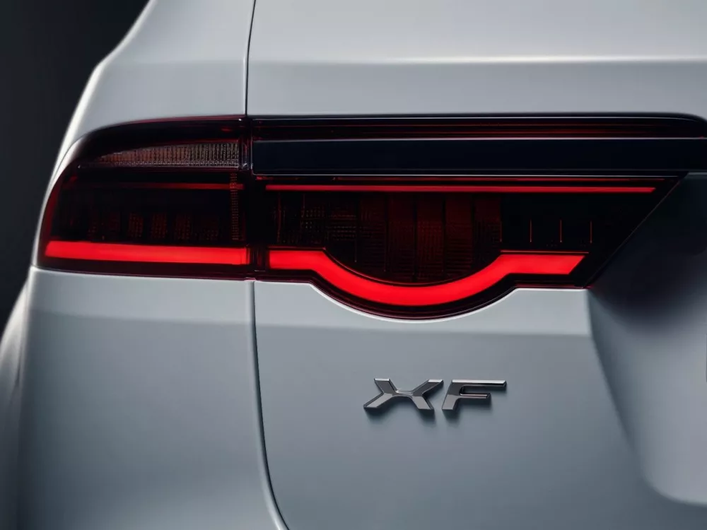 Автомобиль Jaguar XF II Универсал (5 дверей)