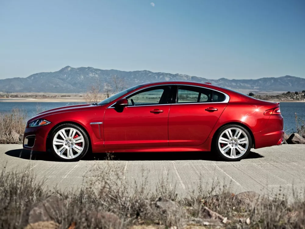 Автомобиль Jaguar XFR I Рестайлинг Седан