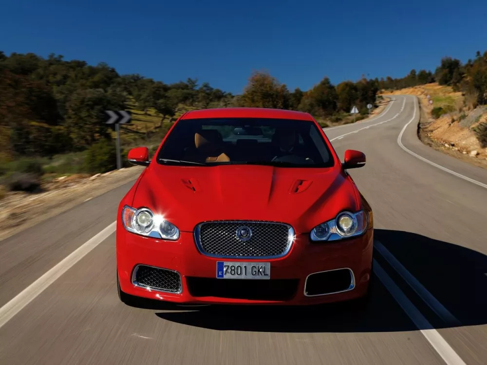 Автомобиль Jaguar XFR I Седан