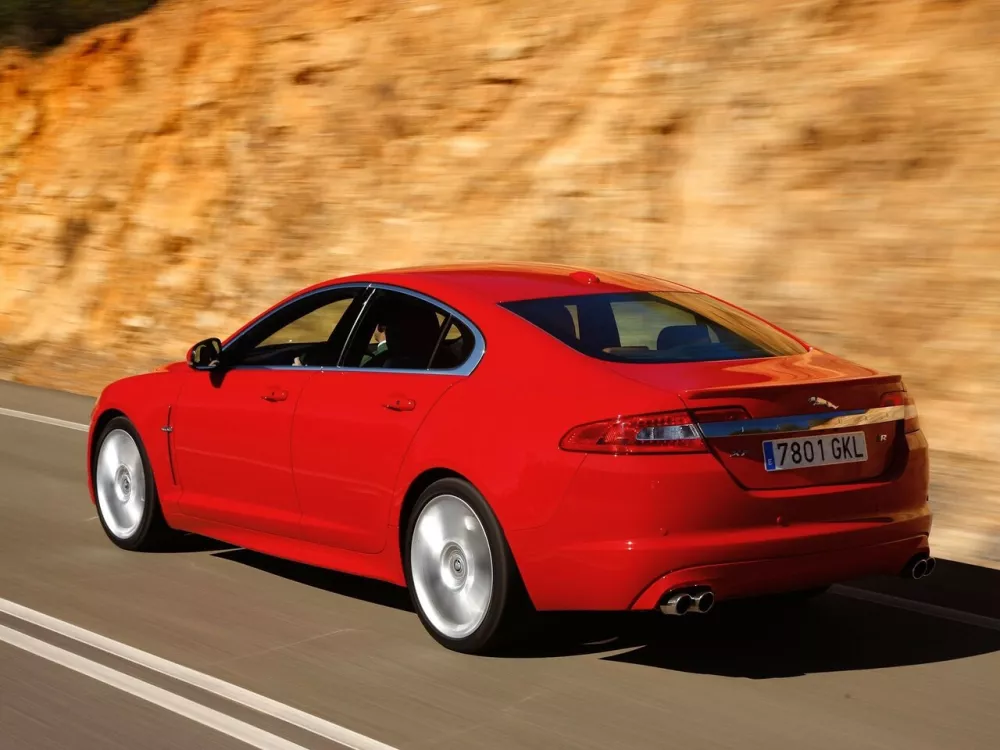 Автомобиль Jaguar XFR I Седан