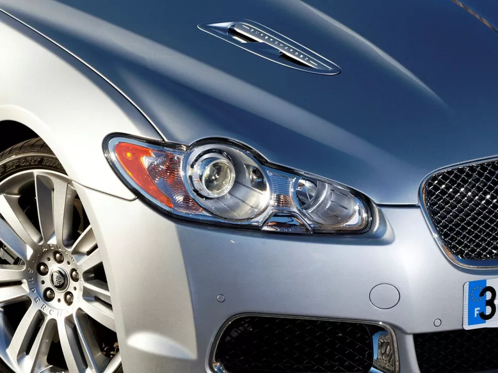 Автомобиль Jaguar XFR I Седан