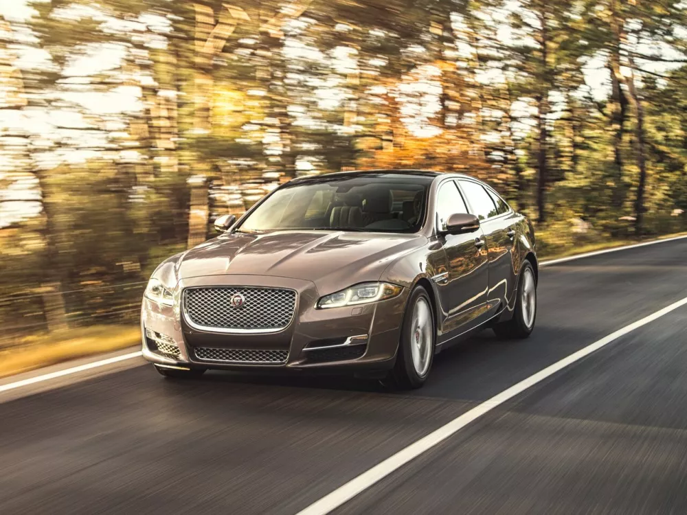 Автомобиль Jaguar XJ IV (X351) Рестайлинг Седан
