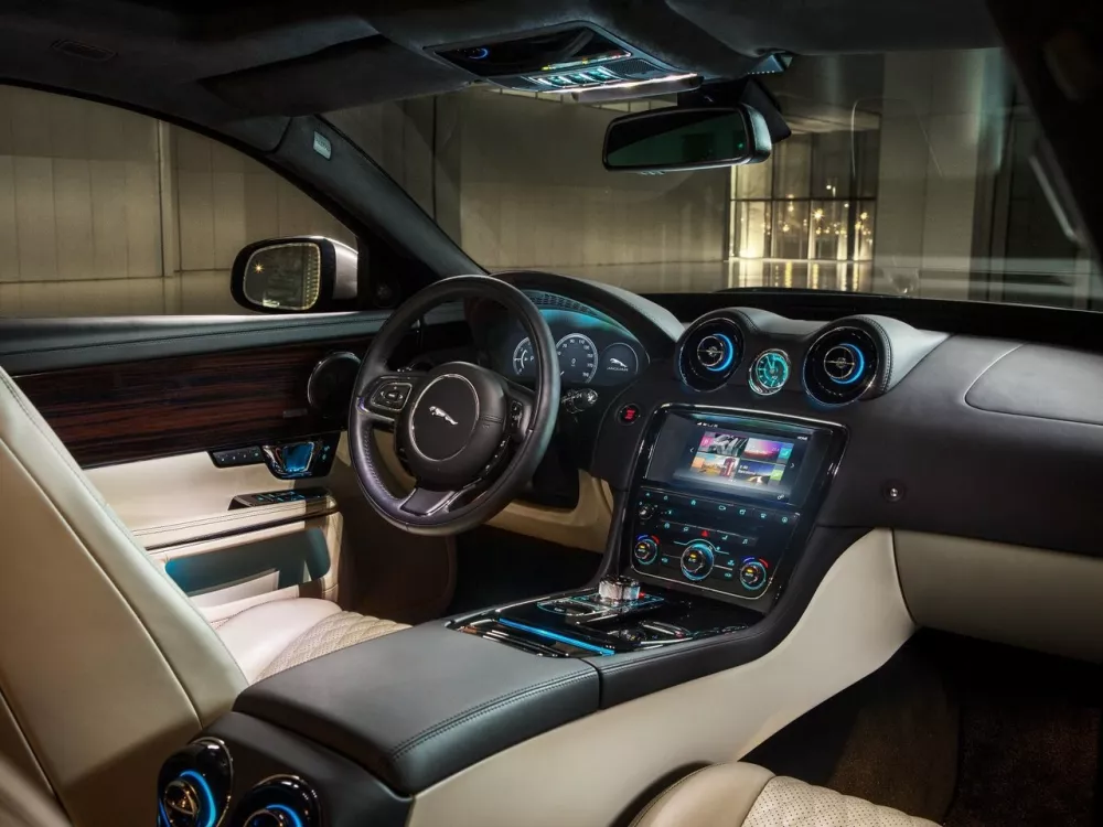 Автомобиль Jaguar XJ IV (X351) Рестайлинг Седан