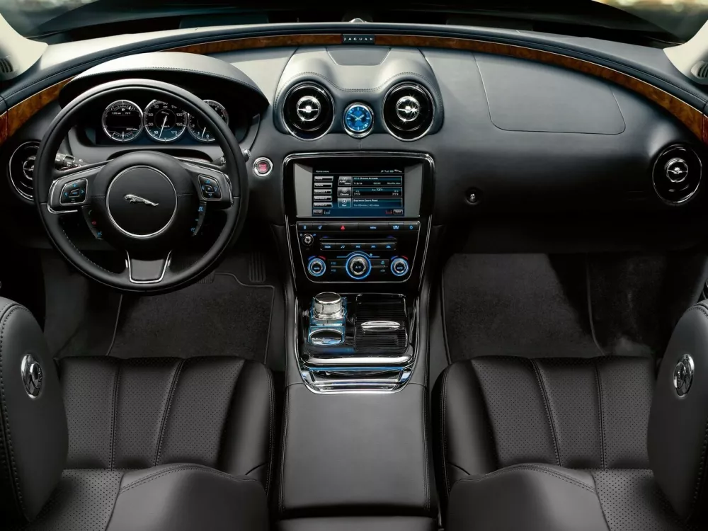 Автомобиль Jaguar XJ IV (X351) Седан Long