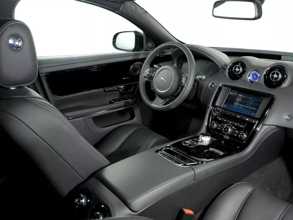 Автомобиль Jaguar XJ IV (X351) Седан Long
