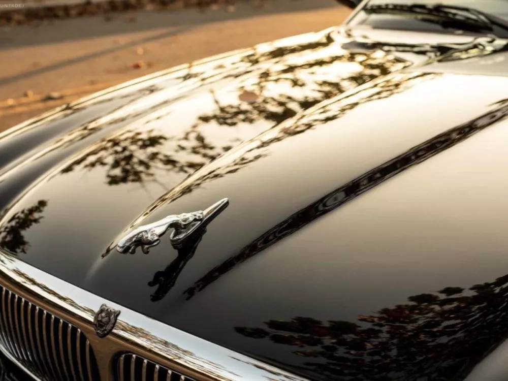 Автомобиль Jaguar XJ II (X308) Седан Long