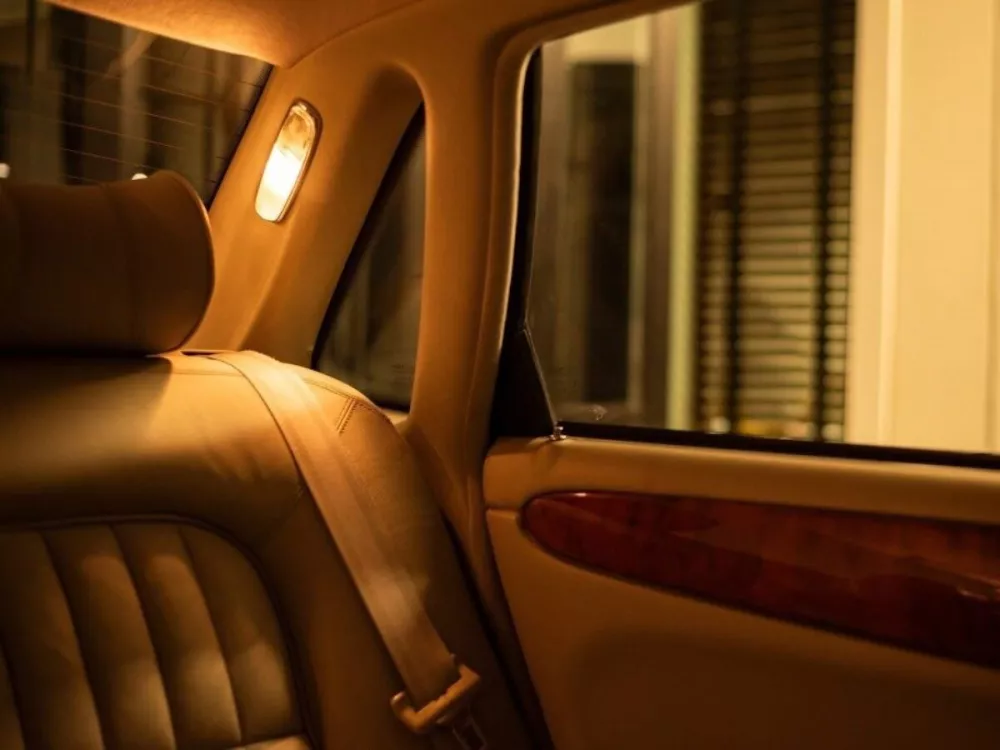 Автомобиль Jaguar XJ II (X308) Седан Long