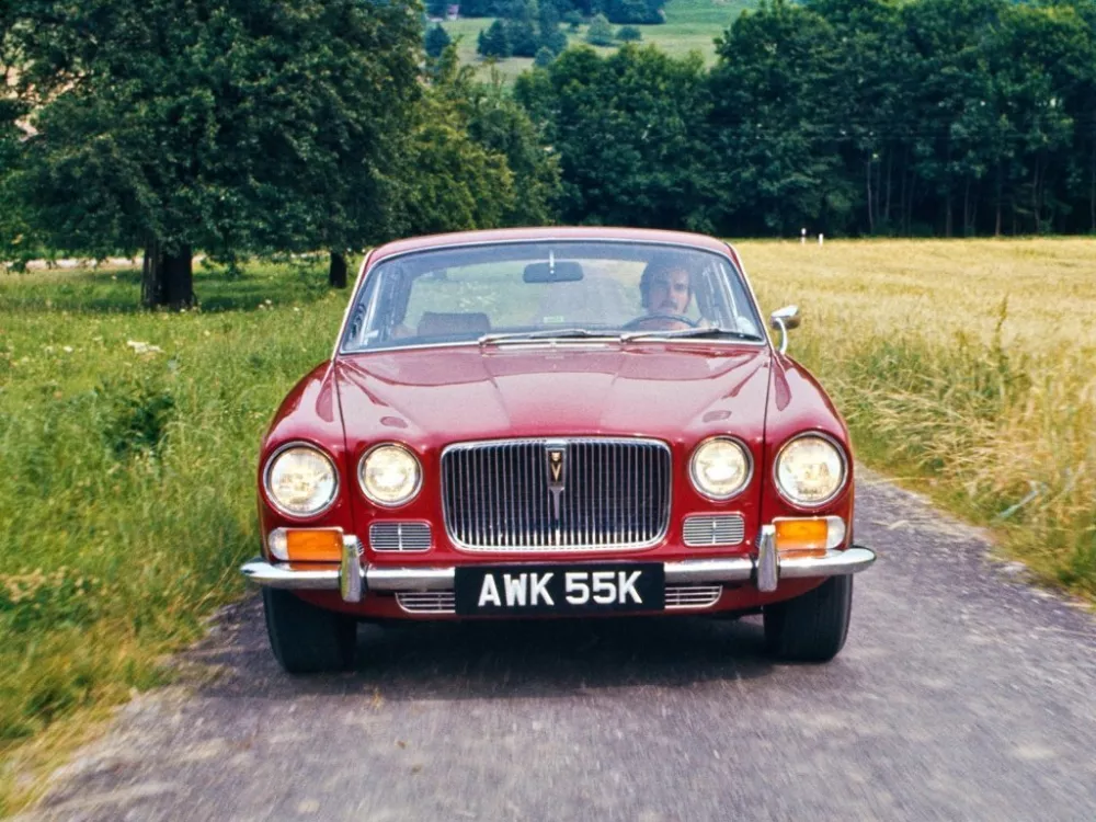 Автомобиль Jaguar XJ I (Series 1) Седан