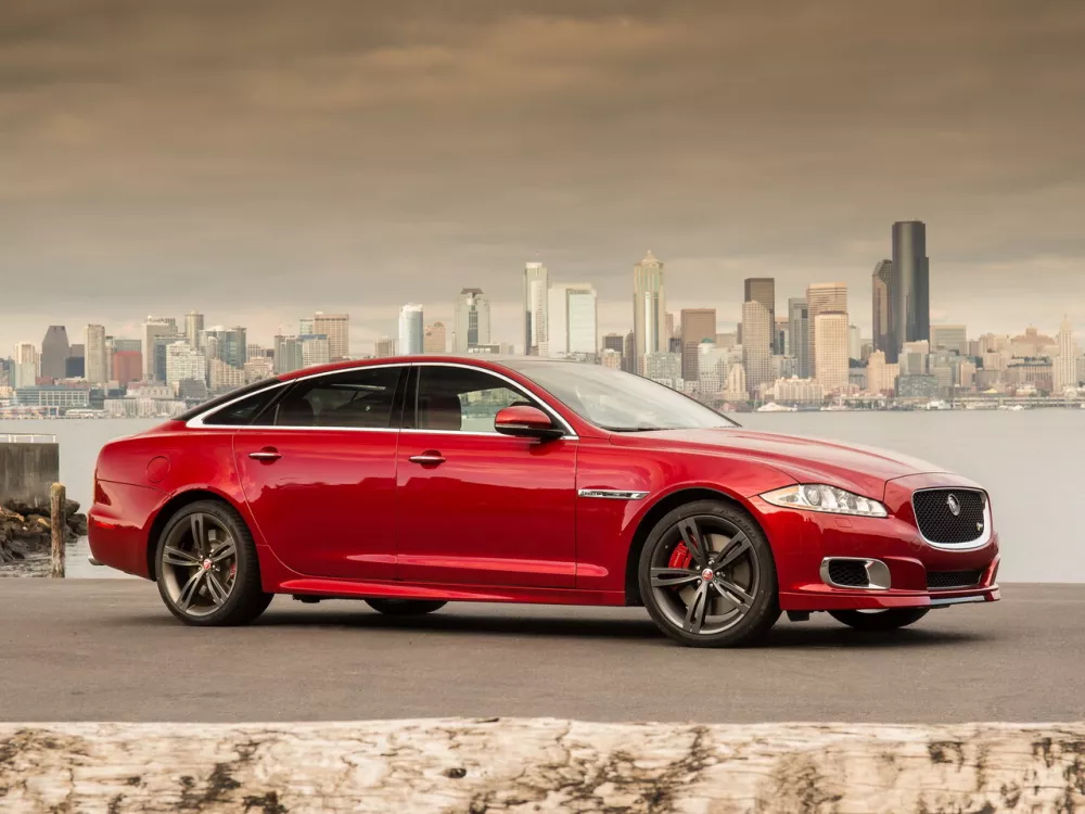 Автомобиль Jaguar XJR IV (X351) Седан
