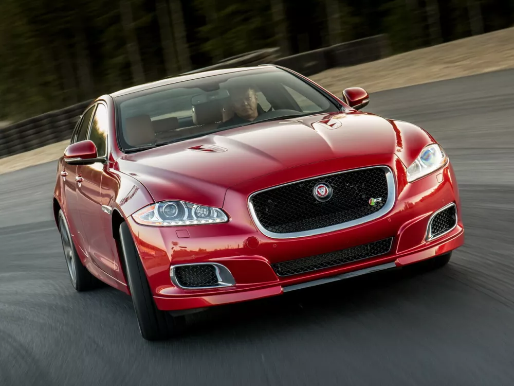 Автомобиль Jaguar XJR IV (X351) Седан