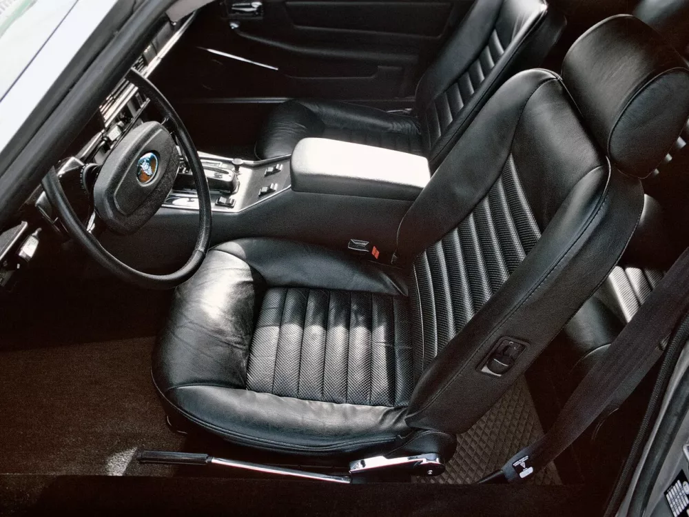 Автомобиль Jaguar XJS Series 2 Купе