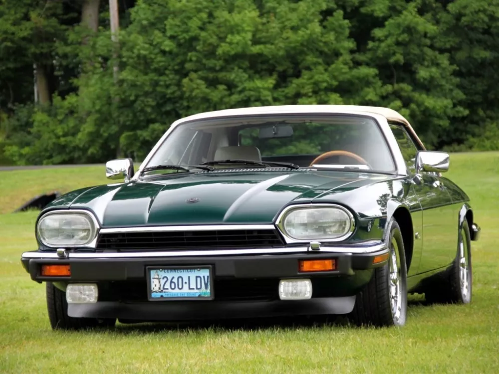 Автомобиль Jaguar XJS Series 3 Кабриолет