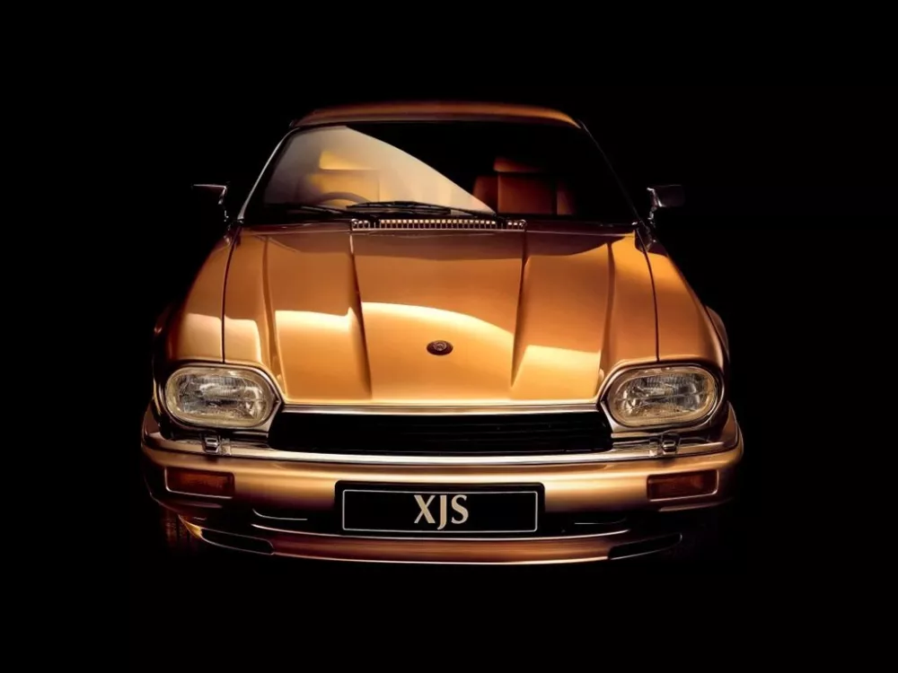 Автомобиль Jaguar XJS Series 3 Купе