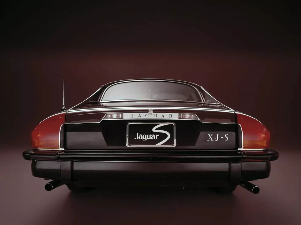 Автомобиль Jaguar XJS Series 1 Купе