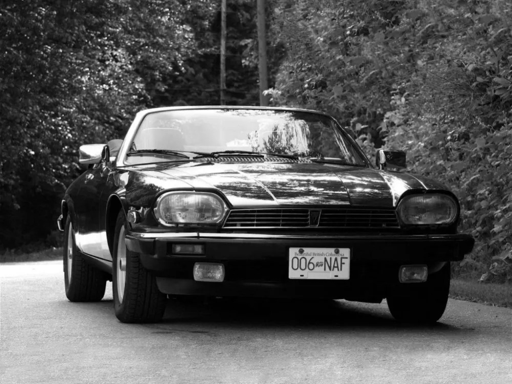 Автомобиль Jaguar XJS Series 2 Кабриолет
