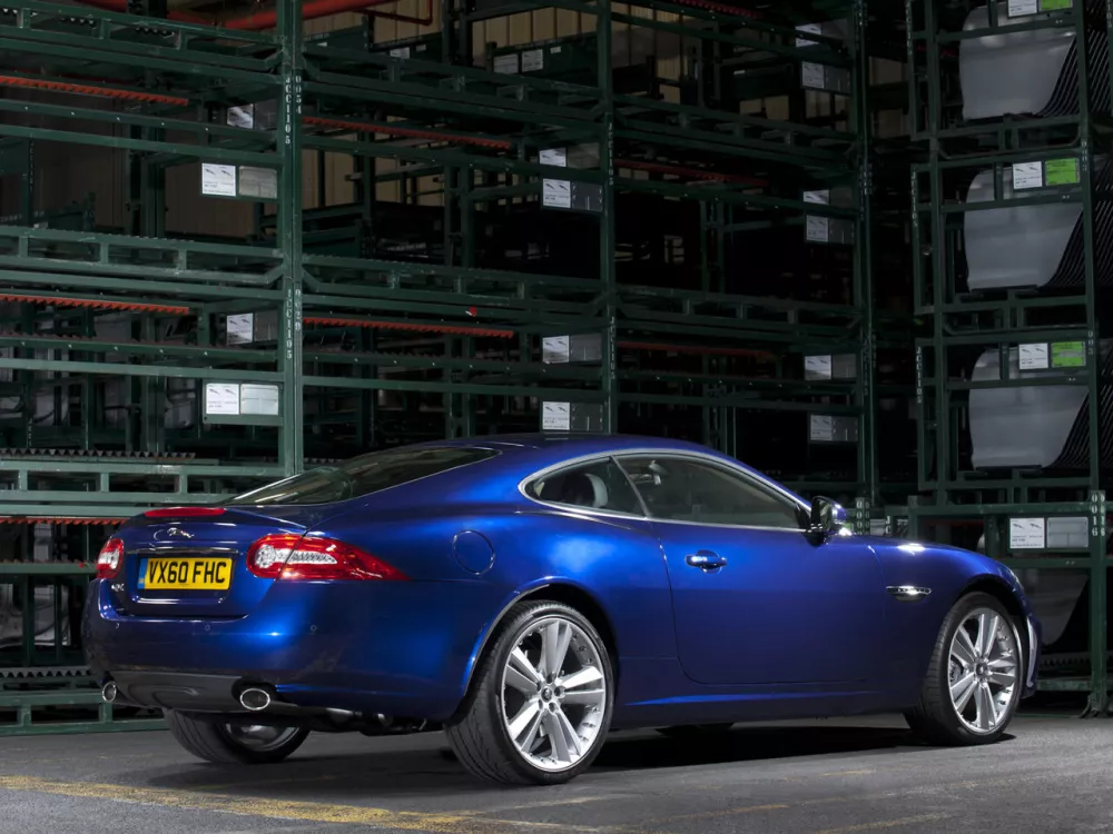 Автомобиль Jaguar XK II Рестайлинг 2 Купе