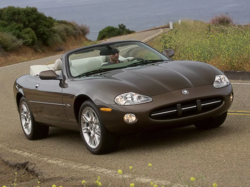Автомобиль Jaguar XK I Кабриолет