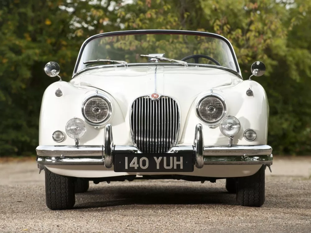 Автомобиль Jaguar XK XK150 Родстер