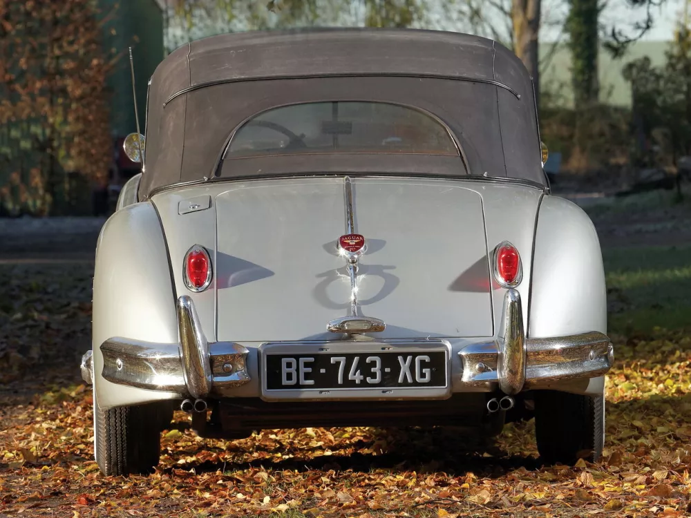 Автомобиль Jaguar XK XK140 Кабриолет