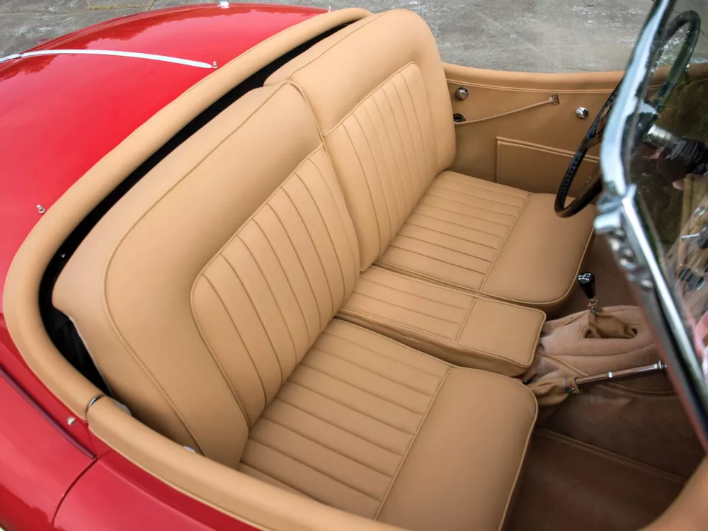 Автомобиль Jaguar XK XK140 Родстер