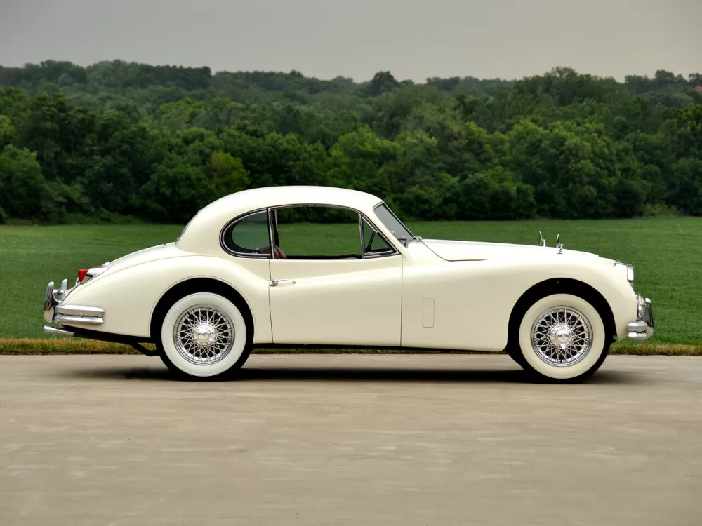 Автомобиль Jaguar XK XK140 Купе