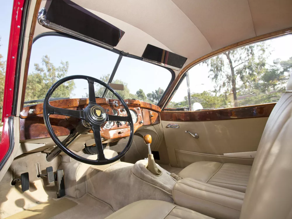 Автомобиль Jaguar XK XK140 Купе