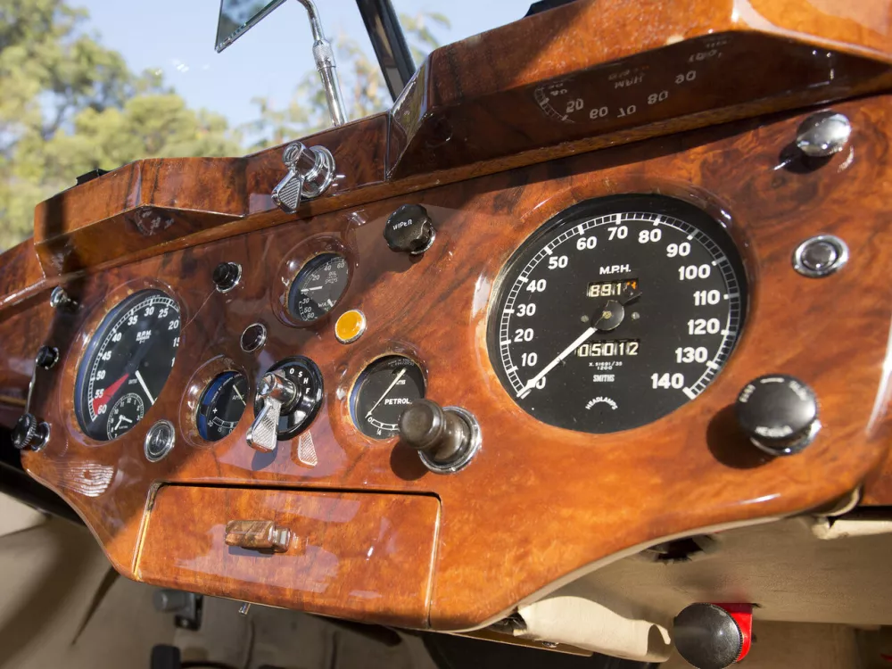Автомобиль Jaguar XK XK140 Купе