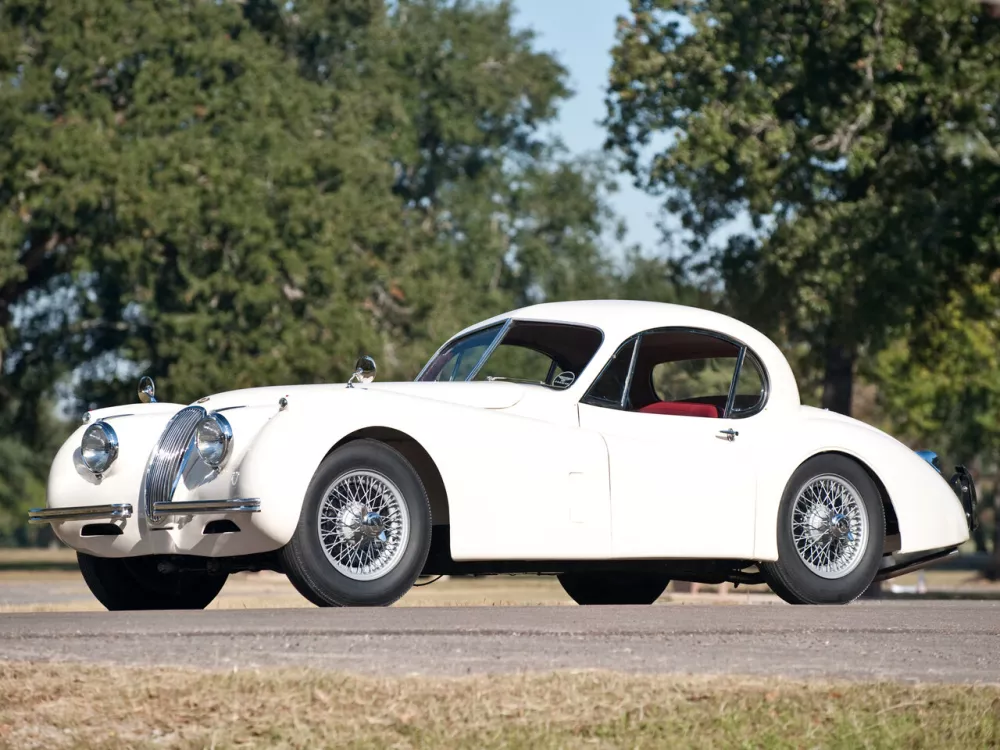 Автомобиль Jaguar XK XK120 Купе