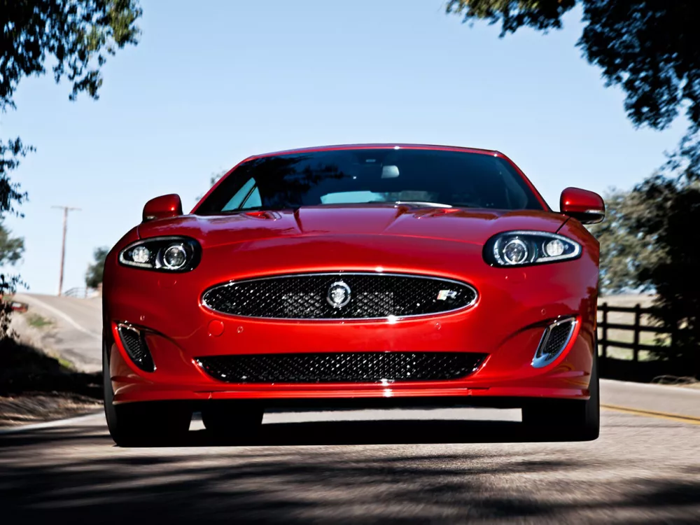Автомобиль Jaguar XKR II Рестайлинг 2 Купе