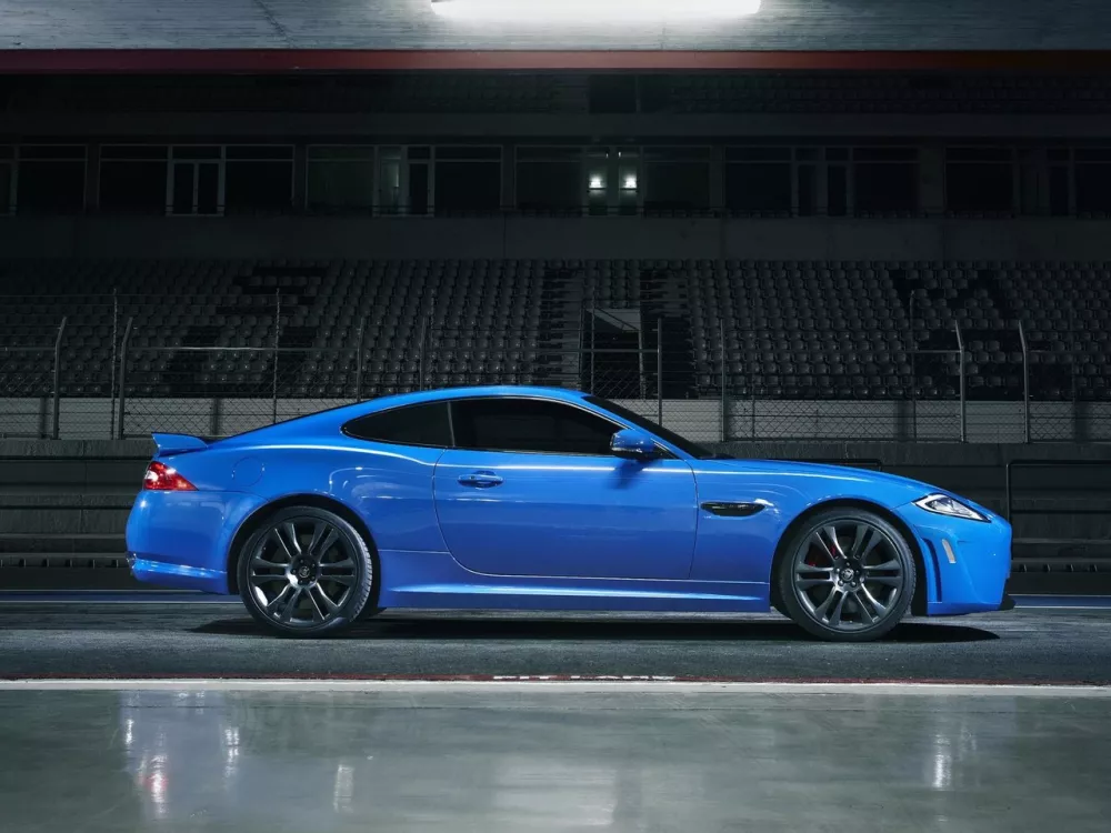 Автомобиль Jaguar XKR II Рестайлинг 2 Купе S