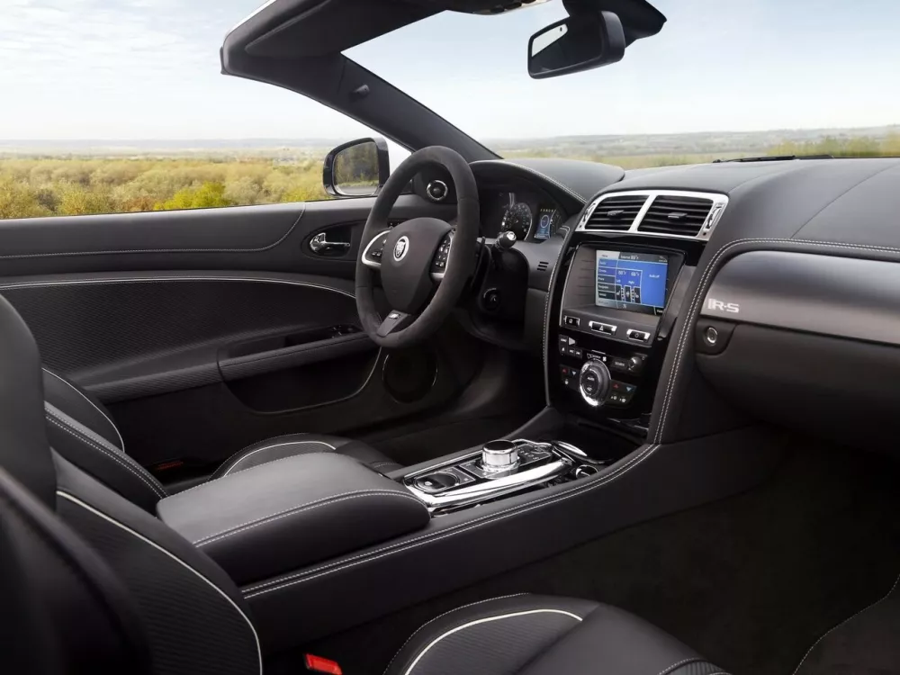Автомобиль Jaguar XKR II Рестайлинг 2 Кабриолет S