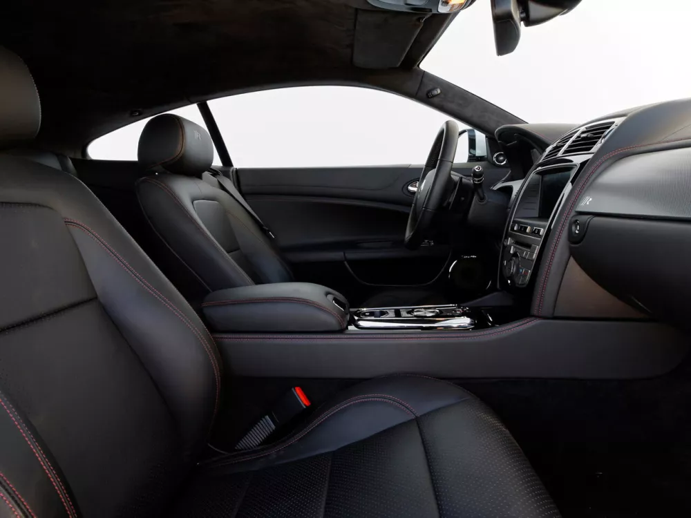 Автомобиль Jaguar XKR II Рестайлинг 1 Купе