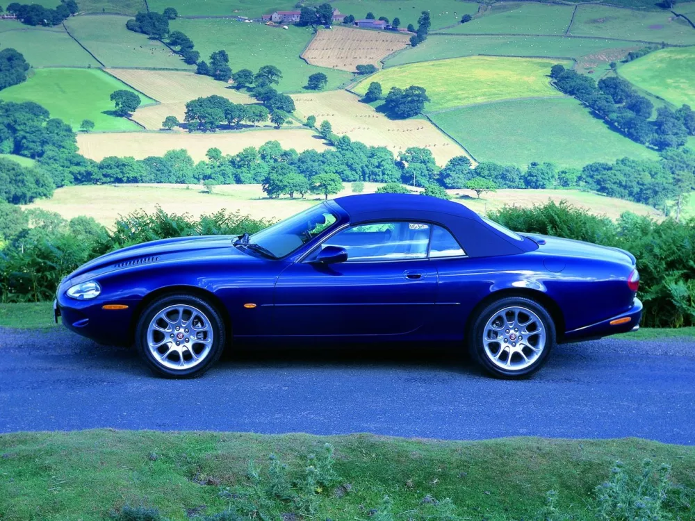 Автомобиль Jaguar XKR I Кабриолет
