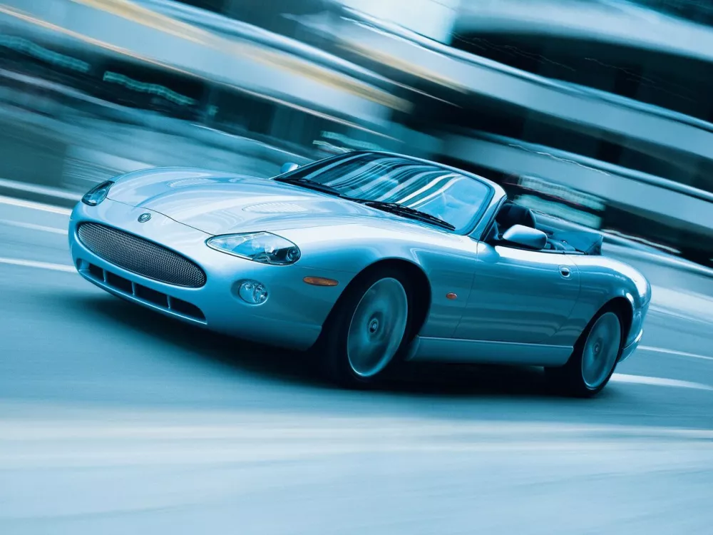 Автомобиль Jaguar XKR I Рестайлинг Кабриолет