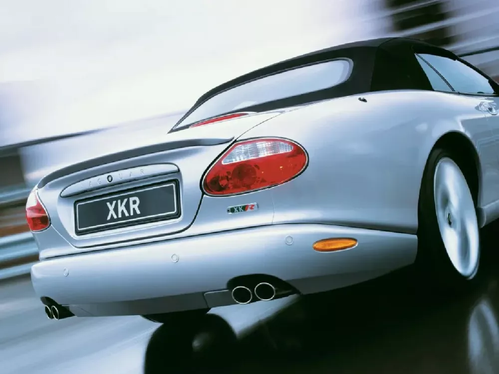 Автомобиль Jaguar XKR I Рестайлинг Кабриолет