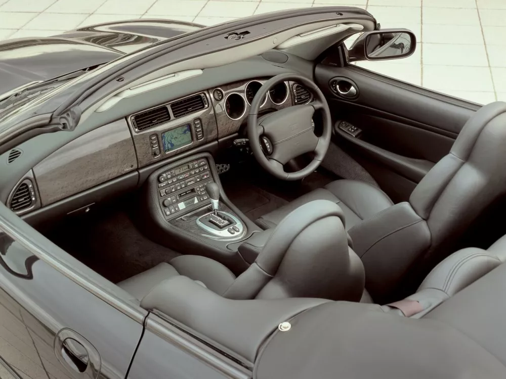 Автомобиль Jaguar XKR I Кабриолет