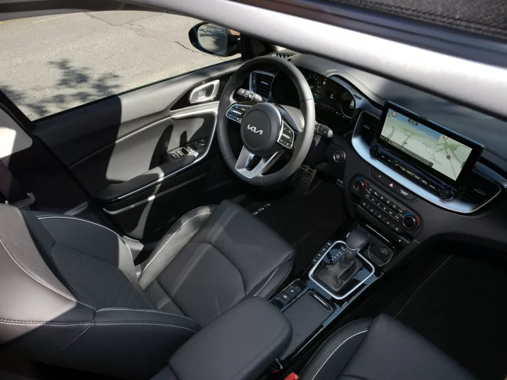 Автомобиль Kia Ceed III Рестайлинг Универсал (5 дверей)