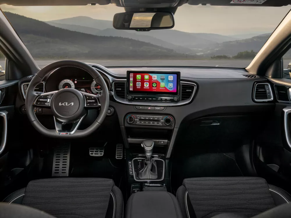 Автомобиль Kia Ceed III Рестайлинг Хэтчбек (5 дверей)