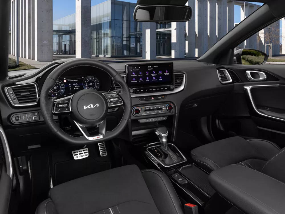 Автомобиль Kia Ceed III Рестайлинг Хэтчбек (5 дверей)