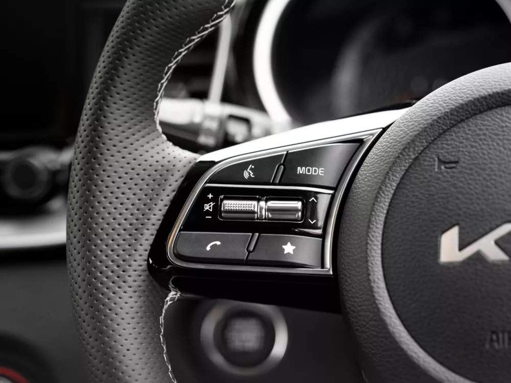 Автомобиль Kia Ceed III Рестайлинг Хэтчбек (5 дверей)