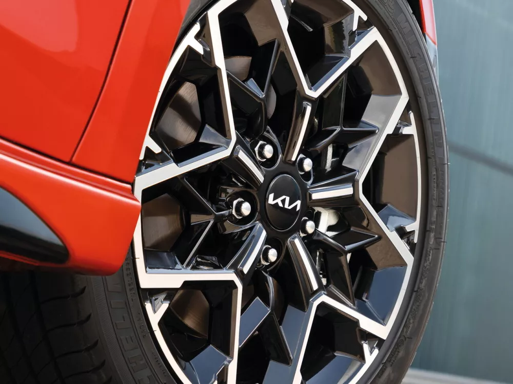 Автомобиль Kia Ceed III Рестайлинг Хэтчбек (5 дверей)