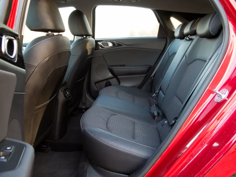 Автомобиль Kia Ceed III Хэтчбек (5 дверей)